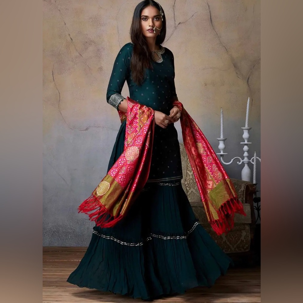 NWT Indian/Pakistani Green Sharara Suit
